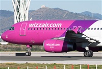 Miguel Alia - Noisy Spotters. Click to see full size photo