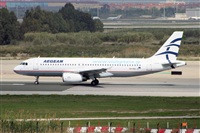 Jordi Rull Dalmau.Spotters BCN-El Prat. Click to see full size photo