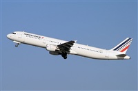 Jordi Rull Dalmau.Spotters BCN-El Prat. Click to see full size photo
