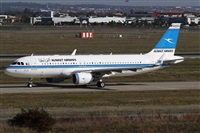 Rubn Gil - Noisy Spotters. Click to see full size photo