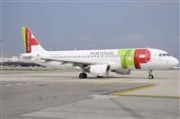 Gabriele Fontana - Tuscan Aviation. Click to see full size photo