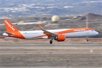 Miguel A. gueda Rguez.  (CANARY ISLANDS SPOTTING). Click to see full size photo