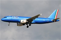 Gabriele Fontana - Tuscan Aviation. Click to see full size photo