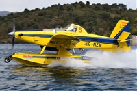 �Anonymous aviation photographer-AIRE.ORG. Click to see full size photo