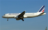 Adolfmalet-Spotters Barcelona-El Prat. Click to see full size photo