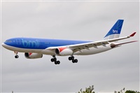 Rubn Gil - Noisy Spotters. Click to see full size photo