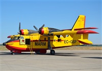 Anonymous aviation photographer-AIRE.ORG. Click to see full size photo