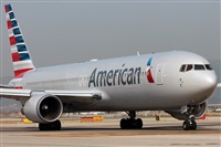 RaulSL  Spotters-Barcelona-prat. Click to see full size photo