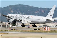 Adolfmalet-Spotters Barcelona-El Prat. Click to see full size photo