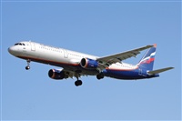 Jordi Rull Dalmau.Spotters BCN-El Prat. Click to see full size photo