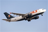 Pere  Escala - Spotters Barcelona-El Prat. Click to see full size photo