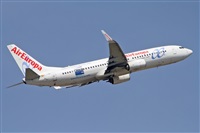 Jordi Rull Dalmau.Spotters BCN-El Prat. Click to see full size photo