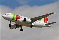 Jordi Rull Dalmau.Spotters BCN-El Prat. Click to see full size photo