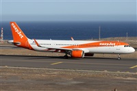Alfonso Sols - Asociacin Canary Islands Spotting. Click to see full size photo