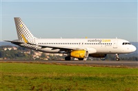 �Aar�n25. Click to see full size photo