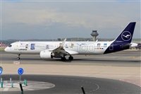 �Miguel A. �gueda Rguez.  (CANARY ISLANDS SPOTTING). Click to see full size photo