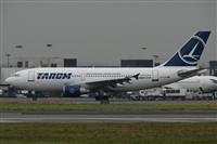 Rodrigo Carvalho - Noisy Spotters. Click to see full size photo