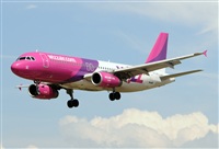 Adolfmalet-Spotters Barcelona-El Prat. Click to see full size photo