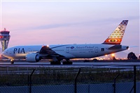Pere  Escala - Spotters Barcelona-El Prat. Click to see full size photo