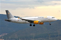 Pere  Escala - Spotters Barcelona-El Prat. Click to see full size photo