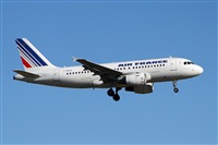 Jordi Rull Dalmau.Spotters BCN-El Prat. Click to see full size photo