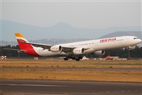 Ivn Cabrero. Spotters Mxico City. Click to see full size photo