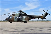 Anonymous aviation photographer-AIRE.ORG. Click to see full size photo