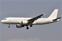 Gabriele Fontana - Tuscan Aviation. Click to see full size photo