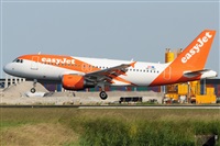 Gabriele Fontana - Tuscan Aviation. Click to see full size photo