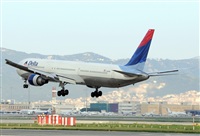 Adolfmalet-Spotters Barcelona-El Prat. Click to see full size photo