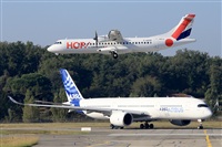 Pere  Escala - Spotters Barcelona-El Prat. Click to see full size photo