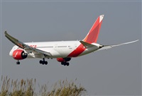 Adolfmalet-Spotters Barcelona-El Prat. Click to see full size photo