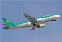 Jordi Rull Dalmau.Spotters BCN-El Prat. Click to see full size photo