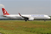 Gabriele Fontana - Tuscan Aviation. Click to see full size photo