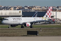 �Vicente Aguil�. Click to see full size photo