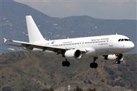 �Manuel Fernandez. Click to see full size photo