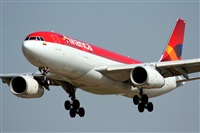 Rodrigo Carvalho - Noisy Spotters. Click to see full size photo