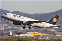 Jorge Medina - Spotters Barcelona - El Prat. Click to see full size photo
