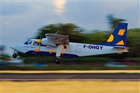 Robert J Cijntje. Click to see full size photo