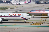 Adolfmalet-Spotters Barcelona-El Prat. Click to see full size photo