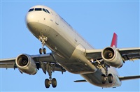 Jordi Rull Dalmau.Spotters BCN-El Prat. Click to see full size photo