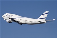 Jordi Rull Dalmau.Spotters BCN-El Prat. Click to see full size photo