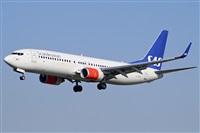 Jordi Rull Dalmau.Spotters BCN-El Prat. Click to see full size photo