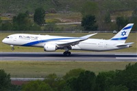 Alberto Gonzlez Daz. Click to see full size photo