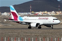 �Alfonso Sol�s - Asociaci�n Canary Islands Spotting. Click to see full size photo