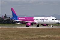 �Vicente Aguil�. Click to see full size photo