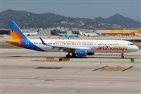 �C�sar Prieto. Click to see full size photo