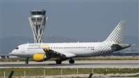 Rubn Gil - Noisy Spotters. Click to see full size photo