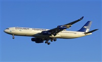 Adolfmalet-Spotters Barcelona-El Prat. Click to see full size photo