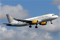 Rafael Alvarez Cacho- www.aviaciondigital.com. Click to see full size photo